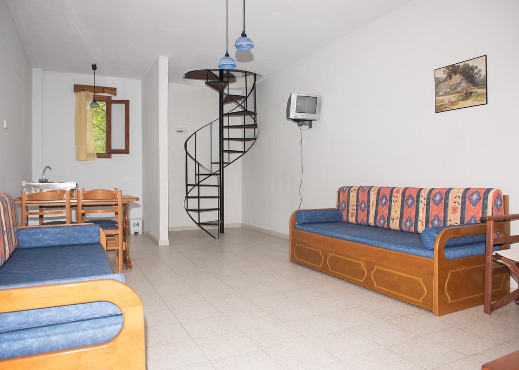 Morfoula Aparthotel Vatera Rom bilde